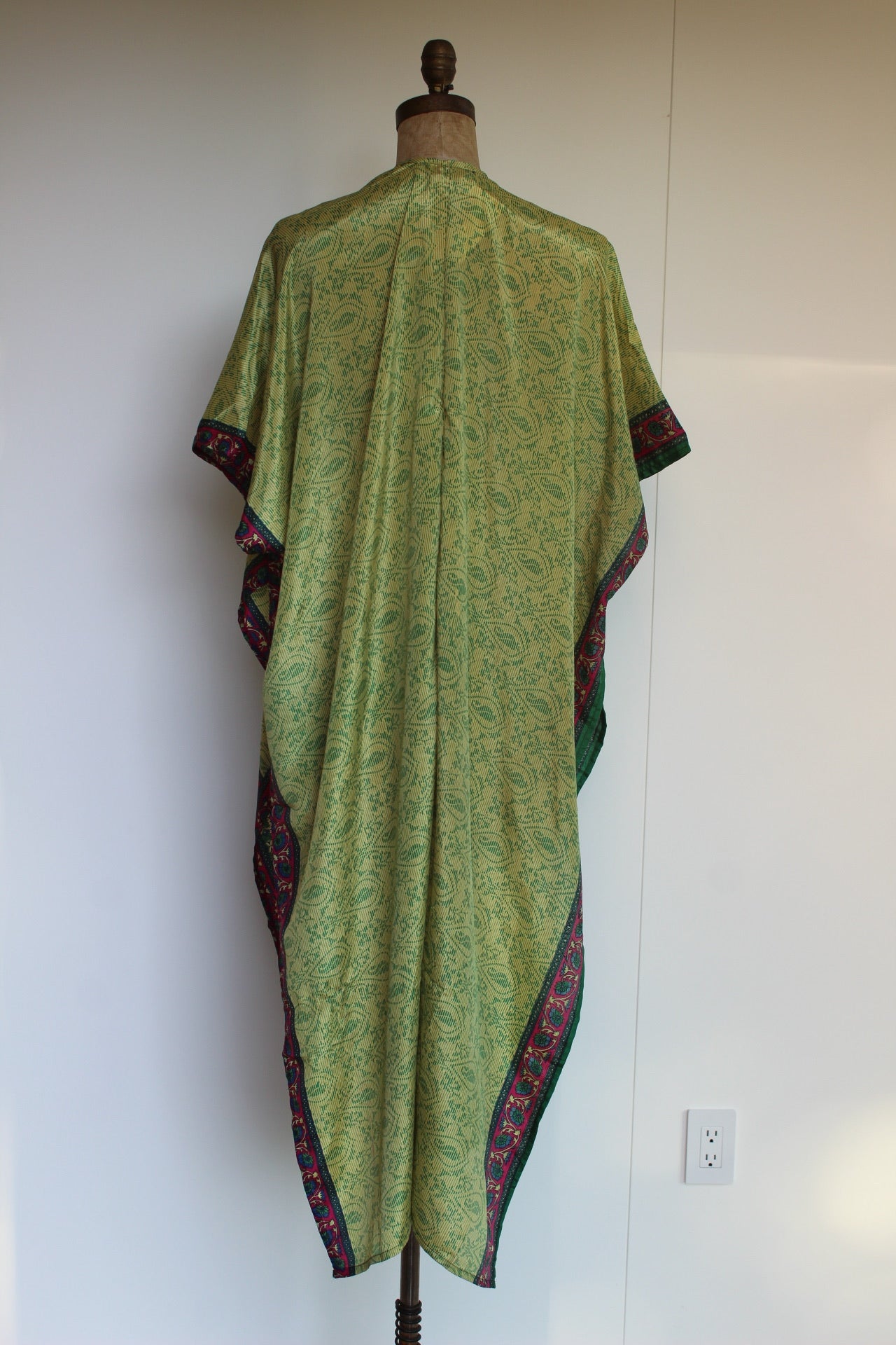 Long Harmonious Kimono - Green